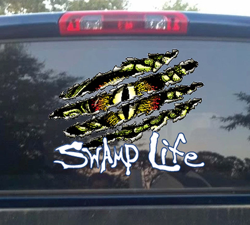 Swamp Life Gators 3D Gator Eye Full Color Car, truck, boat, Window Decal - Image 1 of 1