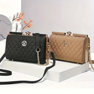 Stylish High-End Unique Design Red Patent Crossbody Handbag Shape Versatile Shou - Image 1 of 4