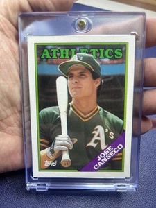 1988 Topps Baseball Card #370 Jose Canseco - ATHLETICS - Picture 1 of 4
