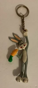 Portachiavi Bugs Bunny 1988 Applausi Cina 3 1/2" - Foto 1 di 10