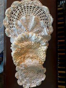 Lot 8 Vintage Doilies 7-12" Cottagecore Grannycore Cottage Decor - Picture 1 of 13