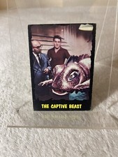 1964 Topps Outer Limits #22 The Captive Beast