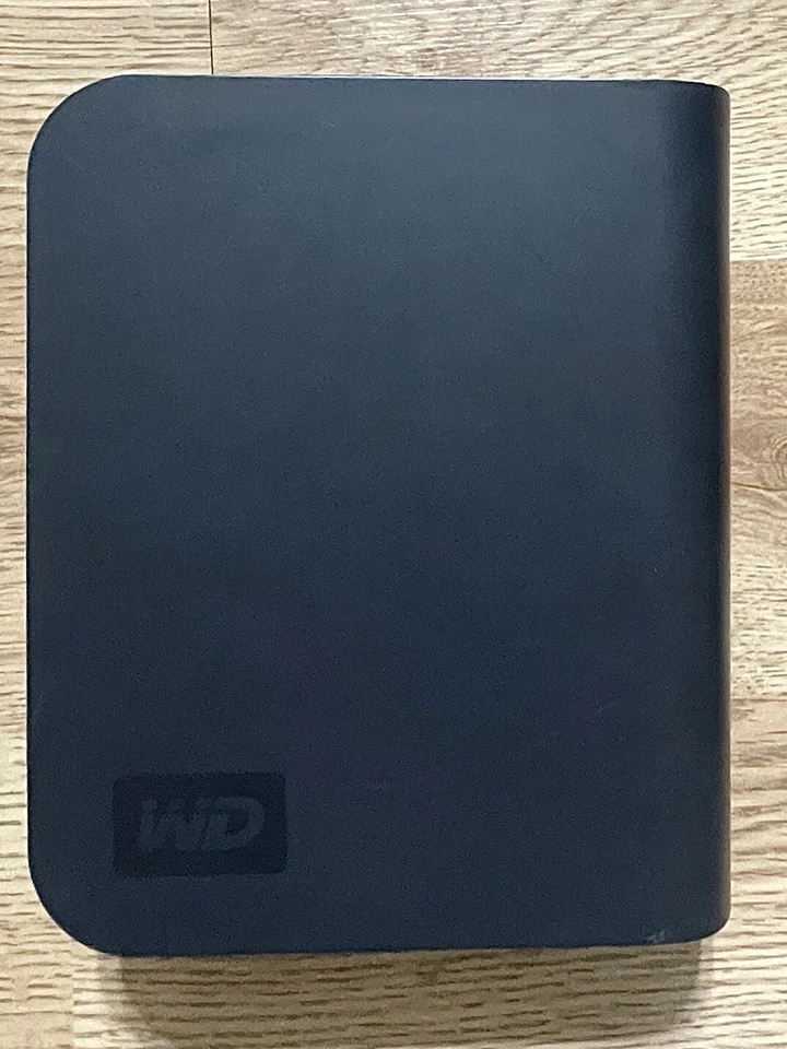 WD My Book Essential WD3200H1U-00 Black 3.5" USB 2.0 320GB External Hard Drive - Image 1 of 3