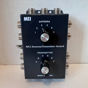 MFJ Antenna/Transmitter Switch Model MFJ-1700C - Zdjęcie 1 z 8