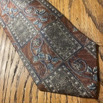 复古 EUC Barrington 静音花卉丝绸领带男式领带 — 第 1/4 张图片