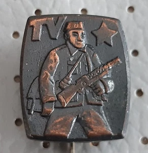 Partisan with rifle  World War II. Yugoslavia pin - Picture 1 of 1