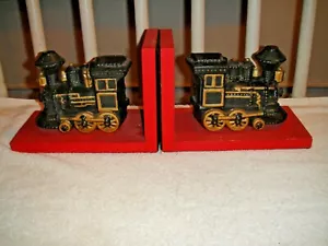Par único de sujetalibros de cerámica de tren montados en tablas de madera - Imagen 1 de 9