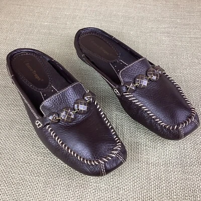 Zuecos para mujer BareTraps Pathway Driving cuero marrón acento de cuentas talla 8,5 Foto 1 de 4