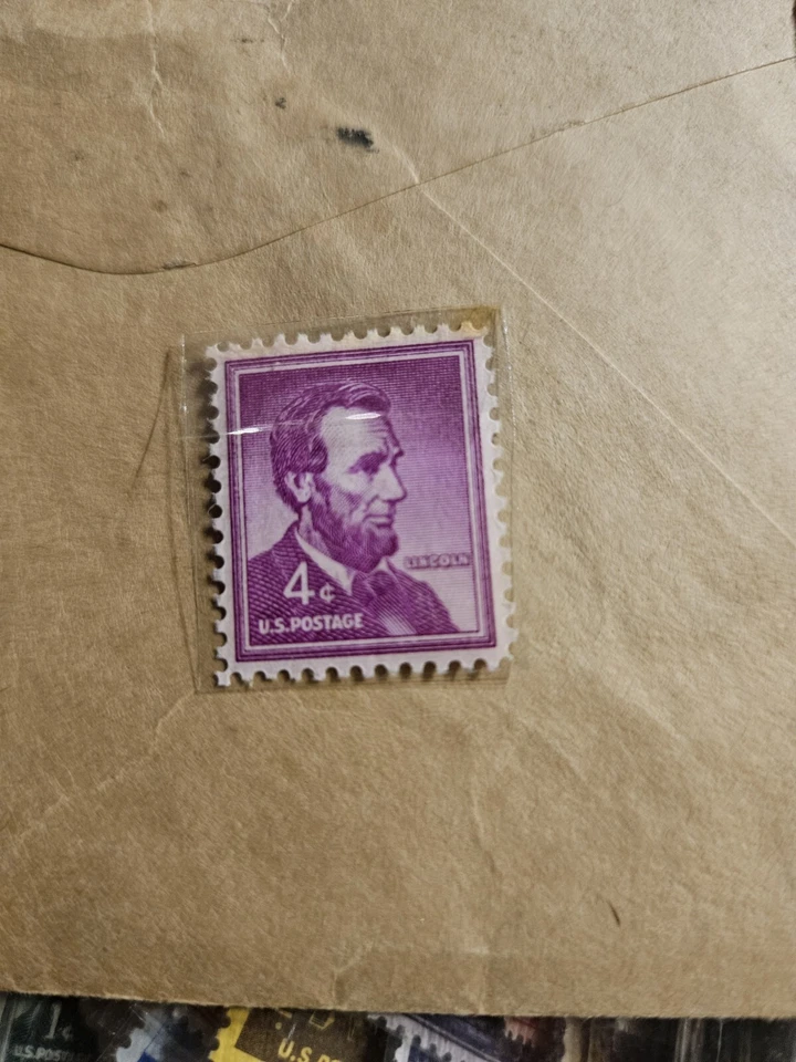 RARE 4 Cent Abraham Lincoln Vintage Stamp. Unused!  - Image 1 of 3