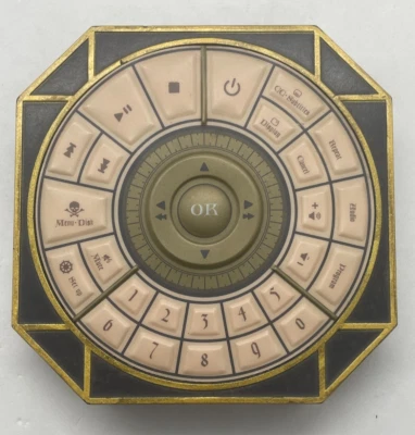 Controle remoto Piratas do Caribe Disney PC700D para DVD player - Não testado - Imagem 1 de 4