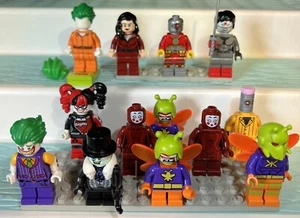 LEGO DC Super Heroes BATMAN LOT OF 12 FIGURES & Extra Parts - Picture 1 of 7
