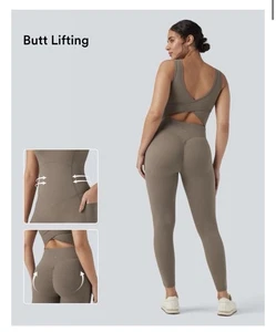 64 $ Halara UltraSculpt™ Trainings-Overall mit V-Ausschnitt Po-Lifting und Taschen Small - Bild 1 von 10