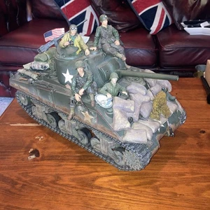 Forces of valour 1/16 M4 A3 Sherman Tank USArmyD Day +4 Figures and extras - Picture 1 of 24