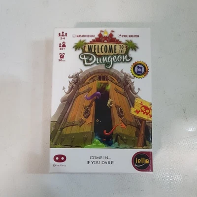 "Welcome to the Dungeon" Strategy card Game Iello Oink Games Complete (2015) - Image 1 of 4