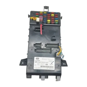 Hyundain Coupe Fuse Box 954102C150 95410-2C150 - Bild 1 von 5