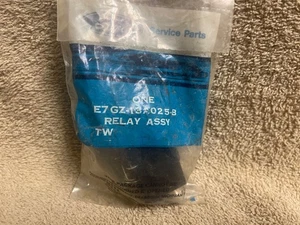 NOS FORD E7GZ-13A025-B 1991-94 MERCURY CAPRI CONVERTIBLE WARNING BUZZER RELAY - Bild 1 von 5