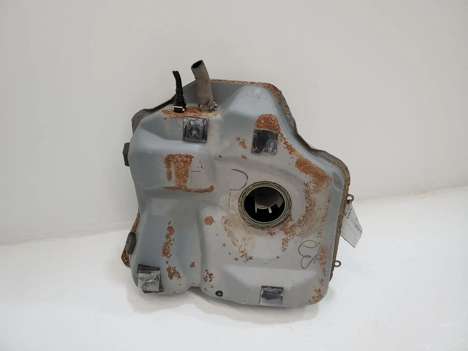 2008 08 FORD FOCUS Fuel Tank 13 Gallon 8S4Z9002B 08 Foto 1 de 4