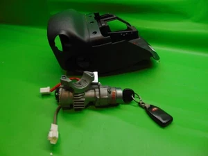 2010 2011 2012 HYUNDAI TUCSON IGNITION SWITCH LOCK CYLINDER COLUMN SHROUD - Picture 1 of 7