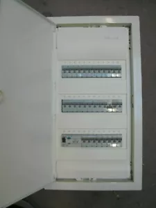 Unterverteilung Hager Sicherungskasten Stromkasten Unterputzverteilung 33887 - Bild 1 von 6