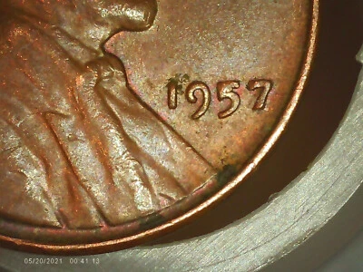 1957-P Lincoln Wheat Penny BIE penny LIBIERTY 3 Die chips ! Doubled Die - Image 1 of 4