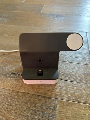 Belkin F8J200TTWHT Powerhouse Charge Dock for Apple Watch iPhone - Image 1 of 4