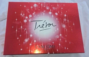 VINTAGE, Lancome Tresor Gift Set - 2 Perfumes, Body Creme, Shower Gel In Box - Picture 1 of 6