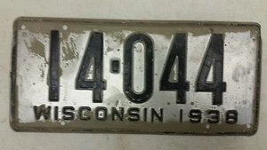 1938 WISCONSIN License Plate 14-044 - Picture 1 of 1