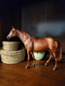 Breyer Rennpferd #1240 Sonador Dreamer Film Vollblut Touch of Class - Bild 1 von 7