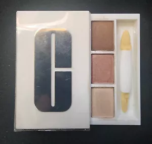 RARO! NUOVO! Clinique Colour Surge ombretto TRIO POSH ZUCCA CHAMPAGNE PICCANTE KB9 - Foto 1 di 3