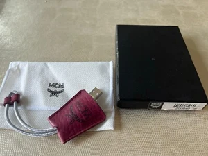 MCM Worldwide Maroon Vestios Apple iPhone Lightening Bolt to USB Charging Cable - Picture 1 of 9