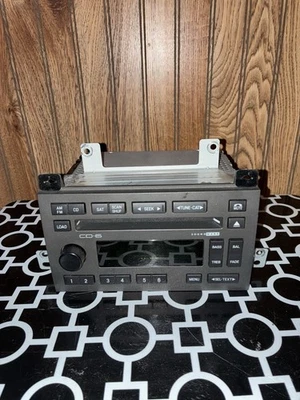 Radio CD Lincoln Town Car 2006-2011 OEM * 6W1T-18C869-AA * Foto 1 de 4