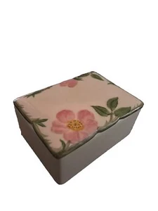 DESERT ROSE FRANCISCAN WARE TRINKET BOX CIGARETTE USA CA 1949-1950 USA Made - Picture 1 of 10