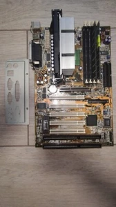 SCHEDA MADRE ASUS P2B-F Rev:1.0 Intel 440BX ISA PCI AGP SDRAM ATX SLOT1 VINTAGE - Imagen 1 de 6