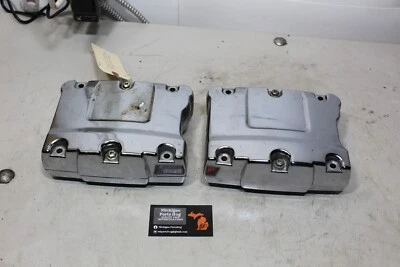 Conjunto de cubierta de caja basculante cromada doble leva Harley con basculante cromado burbujeante Foto 1 de 4