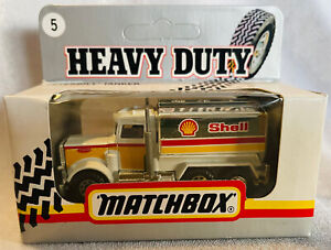 Matchbox-(1-75) - 5j - Peterbilt Tanker - Shell - Heavy Duty Box