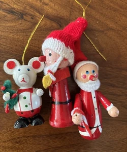 Lote De Colección Años 70/3 Adornos De Madera Navidad RATÓN Papá Noel Retro Taiwán Pintado A Mano - Imagen 1 de 13