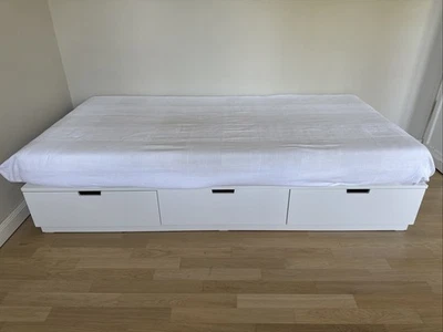 NORDILI Bettgestell mit Stauraum - Bild 1 von 2