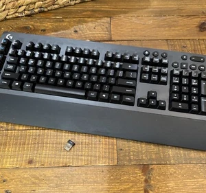 Teclado mecánico inalámbrico para juegos Logitech G613 Lightspeed con receptor USB - Imagen 1 de 16