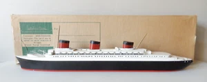 Van Ryper Model Ship Paquebot Normandie Ocean Liner French Line 10 3/4". box - Picture 1 of 24