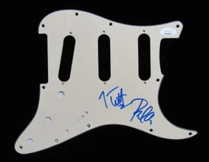 Protector de púas de guitarra Def Leppard Joe Elliott/Phil Collen firmado/autografiado JSA 577 - Imagen 1 de 3