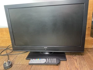 Bush 22” TV DVD Combo HDMI Scart LED22982DVDFHD With Remote Control Working - Picture 1 of 6