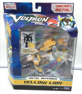 Nuevo Voltron Legendary Defender Yellow Lion Metal Defender 2017 súper raro - Imagen 1 de 2