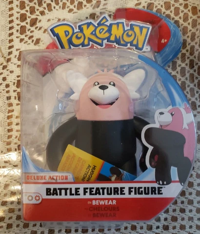 Pokemon Battle Feature Figure - BEWEAR w/ Hugging Action - New  Read Cover