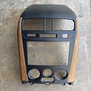 06-07 Saturn Vue - Radio Dash Dashboard Trim Bezel OEM Wood Grain - Picture 1 of 10