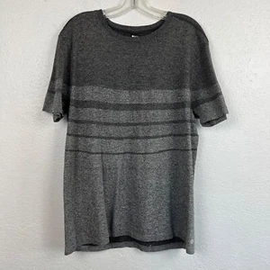 Zella Women's Gray Striped Short Sleeve Athletic Workout Shirt Size Large - Picture 1 of 7