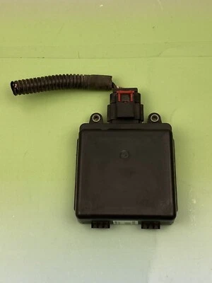 2014-2015 DODGE DURANGO JEEP GRAND CHEROKEE BLIND SPOT DETECTION SENSOR OEM - Image 1 of 4