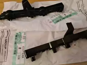 Nissan Qashqai 13-20 Stoßstange vorne RH LH Halterungen links rechts - Bild 1 von 6