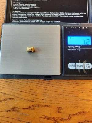 Vintage Gold Dental Scrap 1.2g Gold Tooth 18k Tested - Image 1 of 4