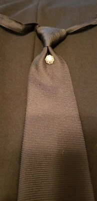 Broche masculino listrado preto 4 na mão Ascot com pérola eduardiano vitoriano TUXXMAN - Imagem 1 de 3