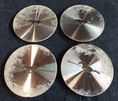 Ford Mustang 1996-1998 tapa central mecanizada F7ZC-1A096-AA Foto 1 de 3